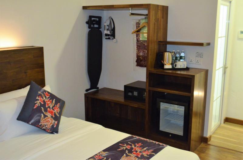 Serapi Hotel Κουτσίνγκ Εξωτερικό φωτογραφία